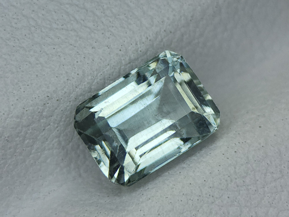 2ct natural aquamarine stone igcga40 - imaangems