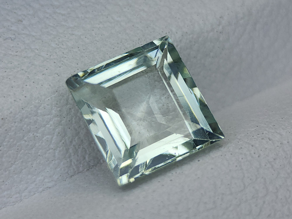 2.12ct natural aquamarine stone igcga05 - imaangems