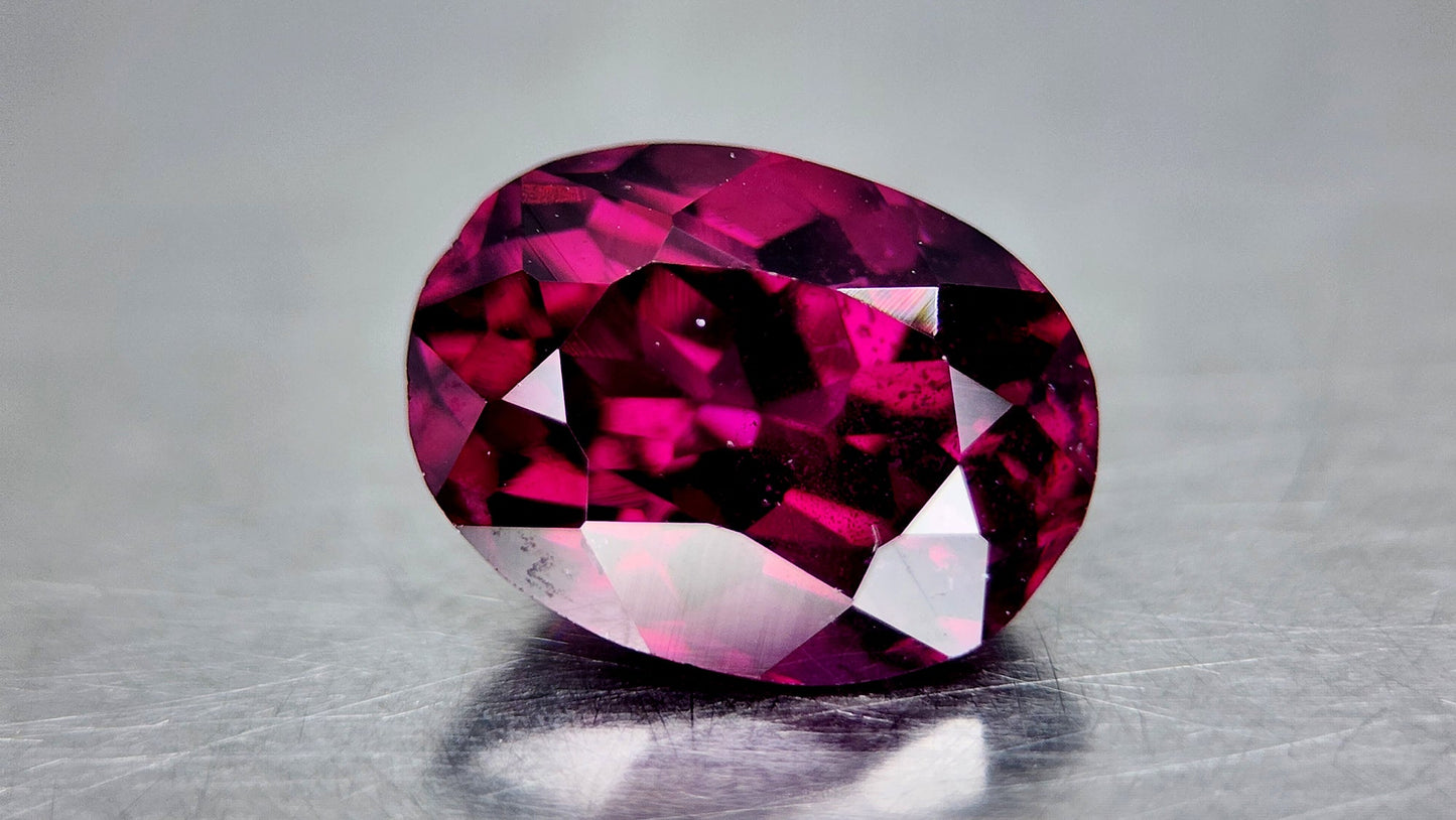Natural Grape Garnet 13