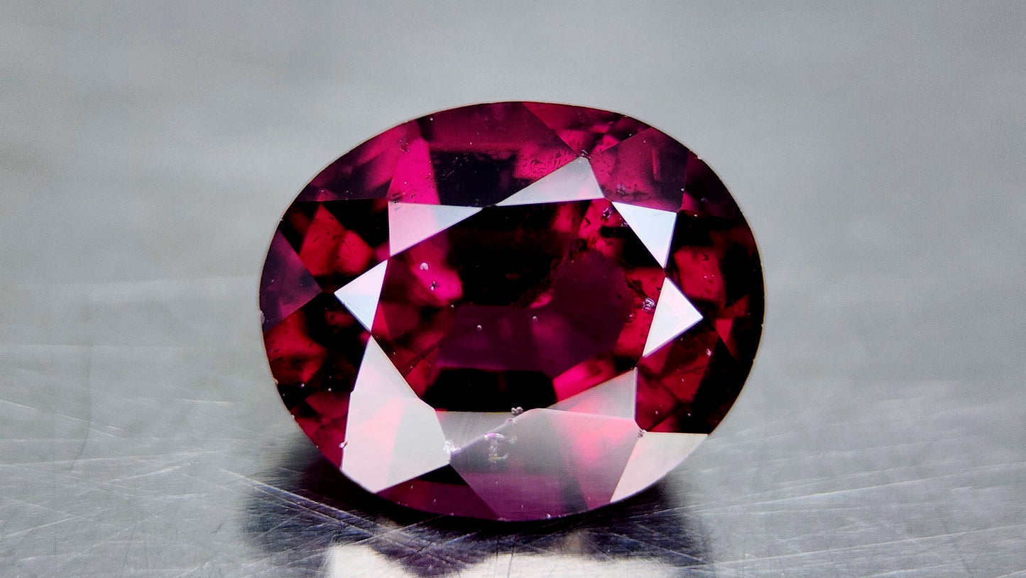 Natural Grape Garnet 23