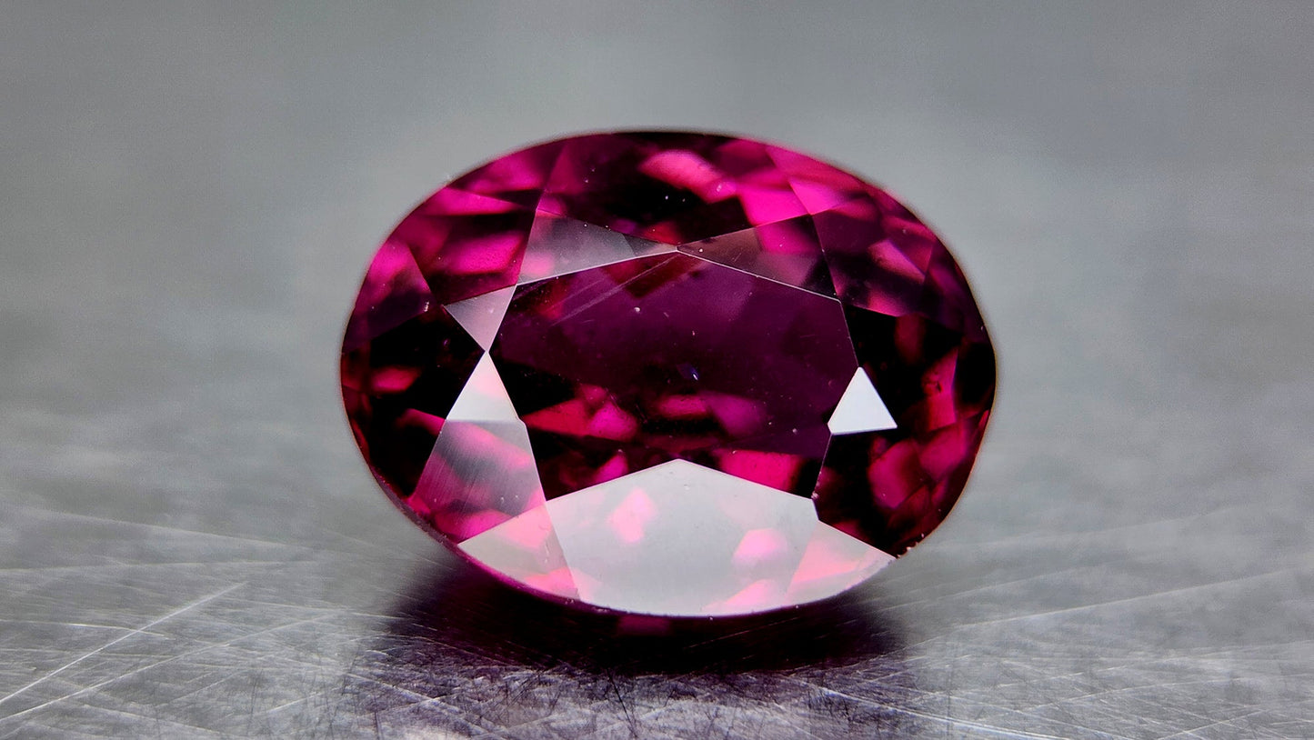 Natural Grape Garnet 27
