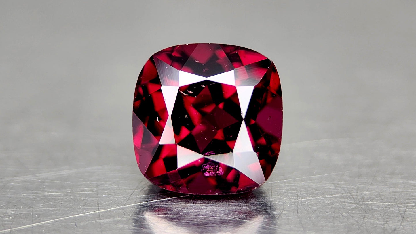 Natural Grape Garnet 33