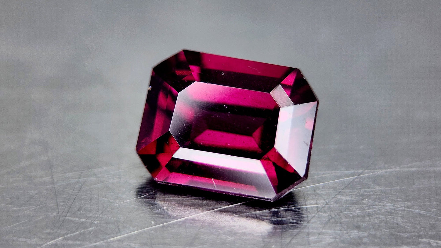 Natural Grape Garnet 49