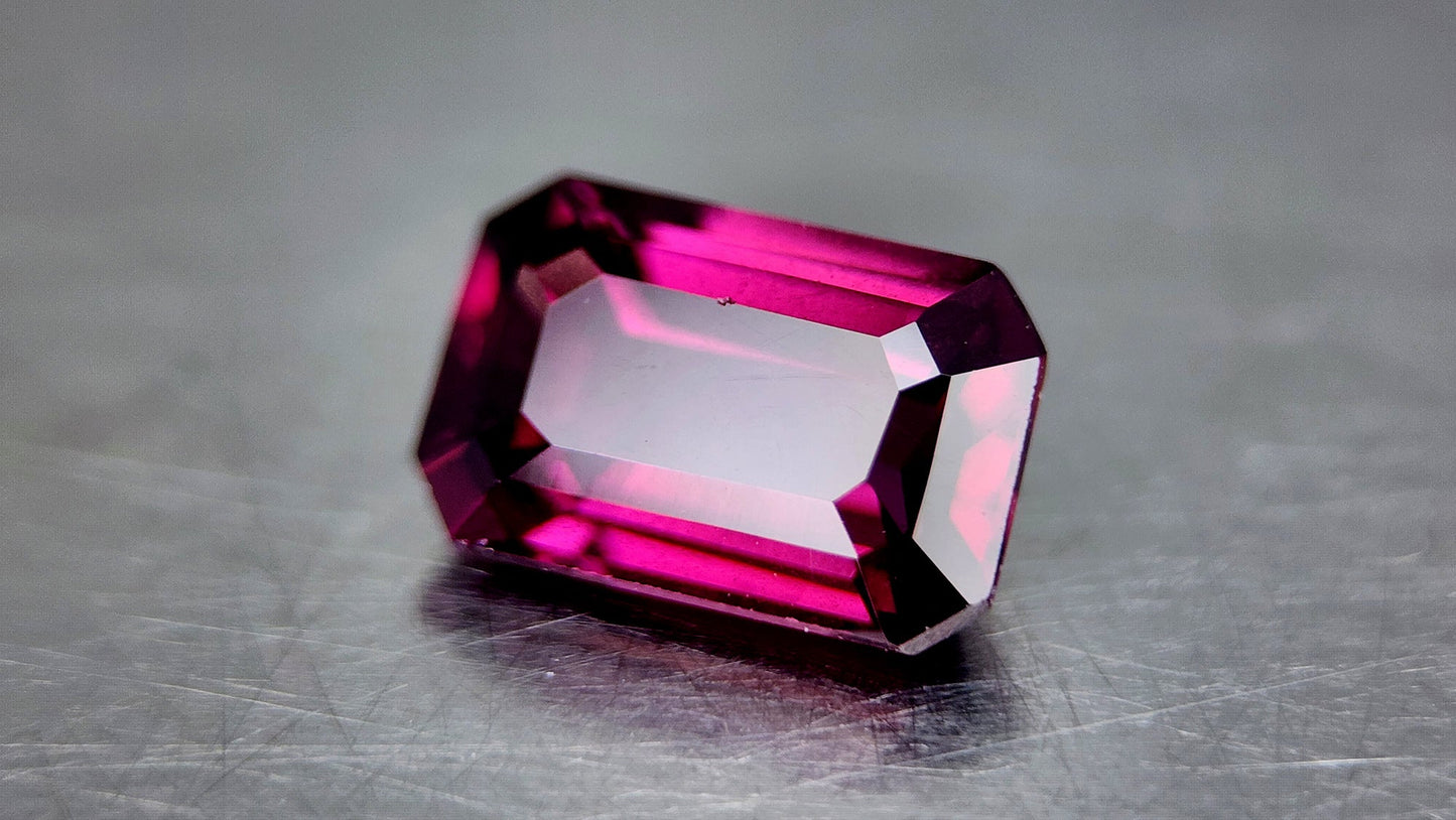Natural Grape Garnet 55