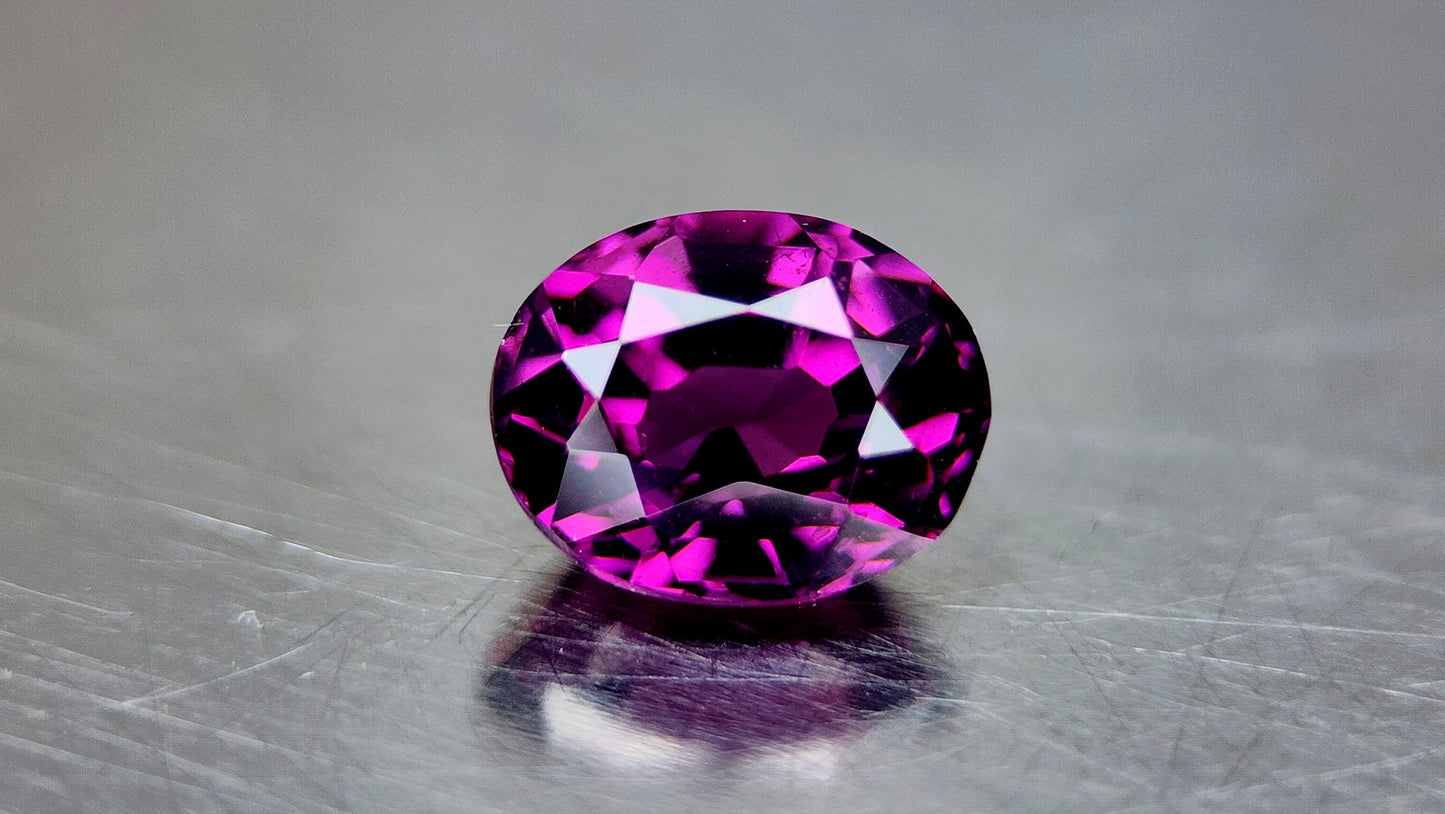 Natural Grape Garnet 68