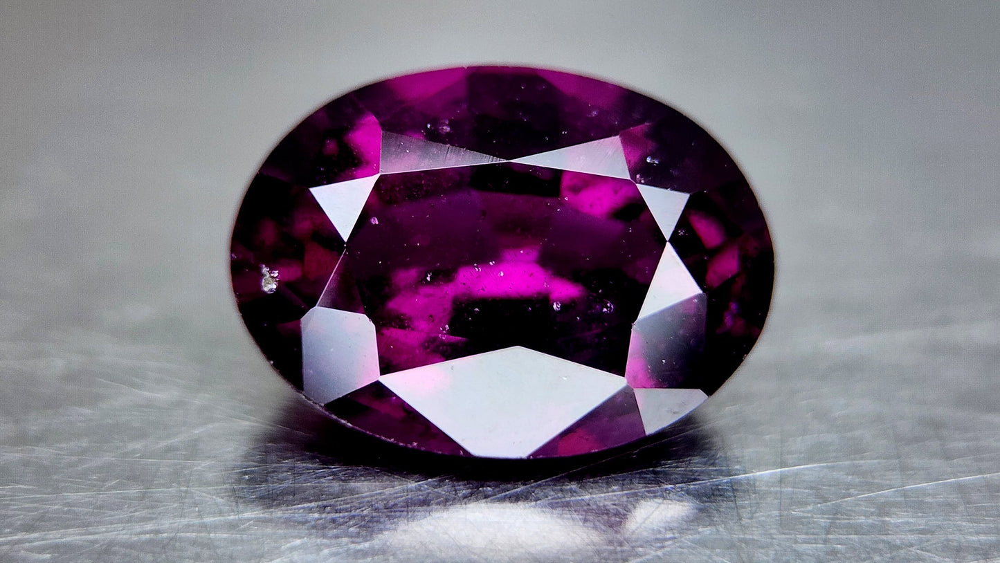 Natural Grape Garnet 72