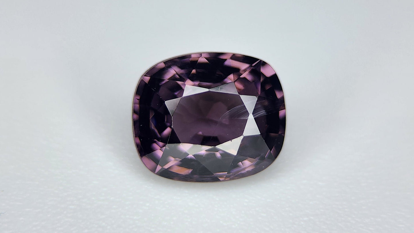 1.05Carats Natural Spinel Gemstone IGCAMAS131
