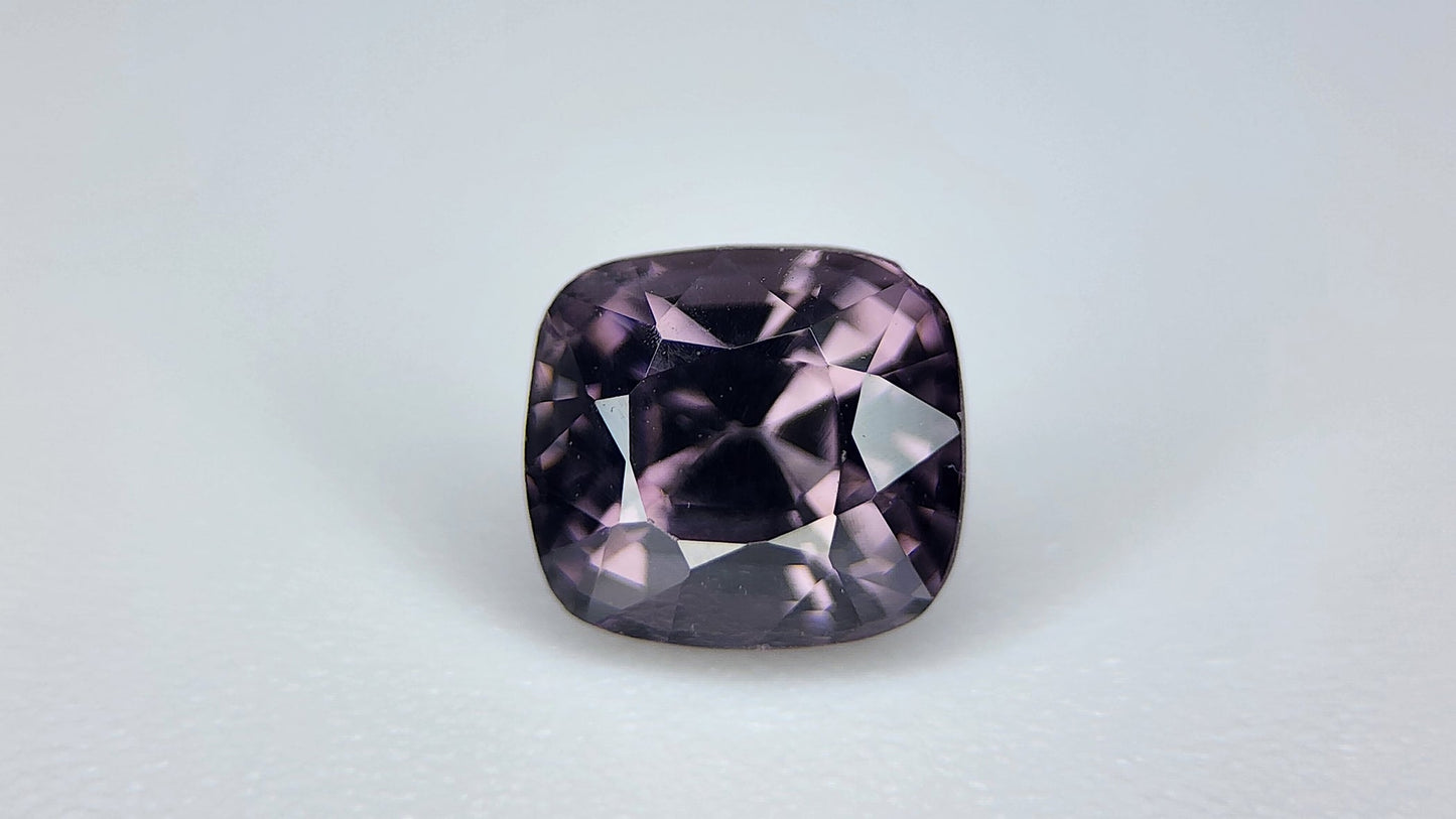 0.95Carats Natural Spinel Gemstone IGCAMAS136