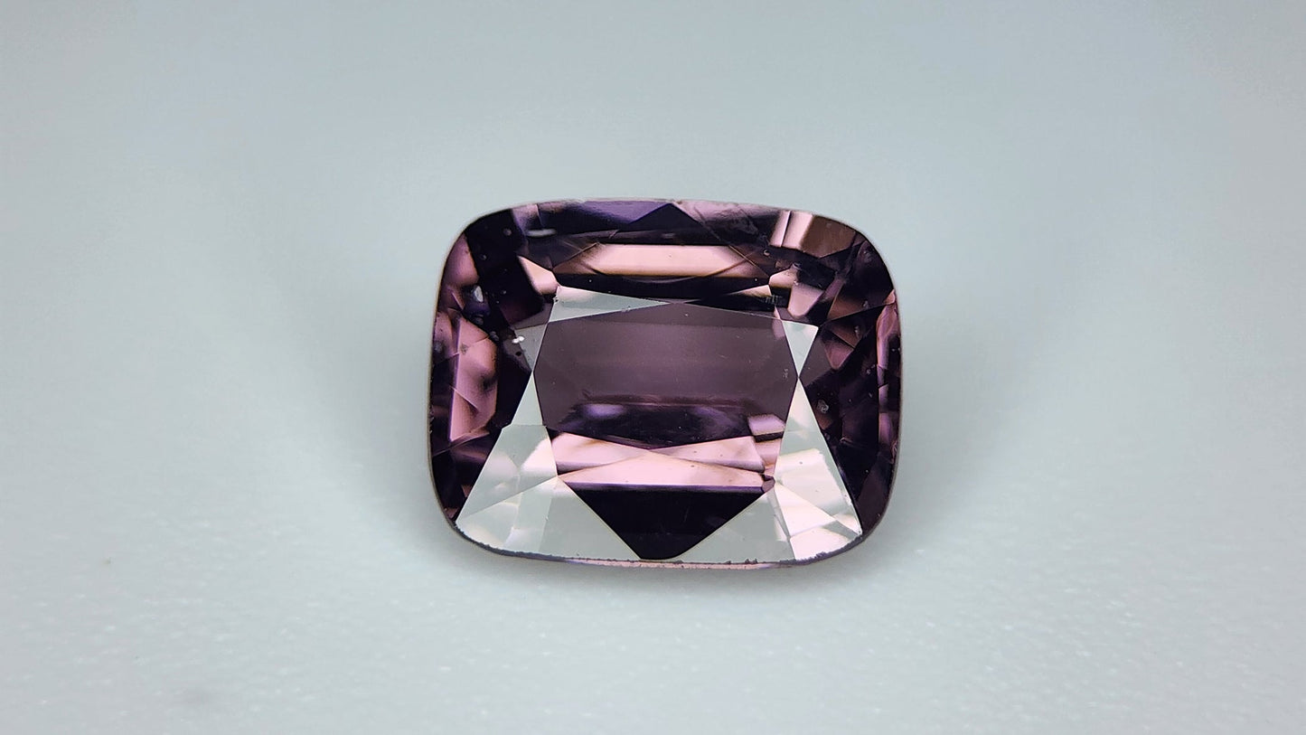 1.25Carats Natural Spinel Gemstone IGCAMAS19