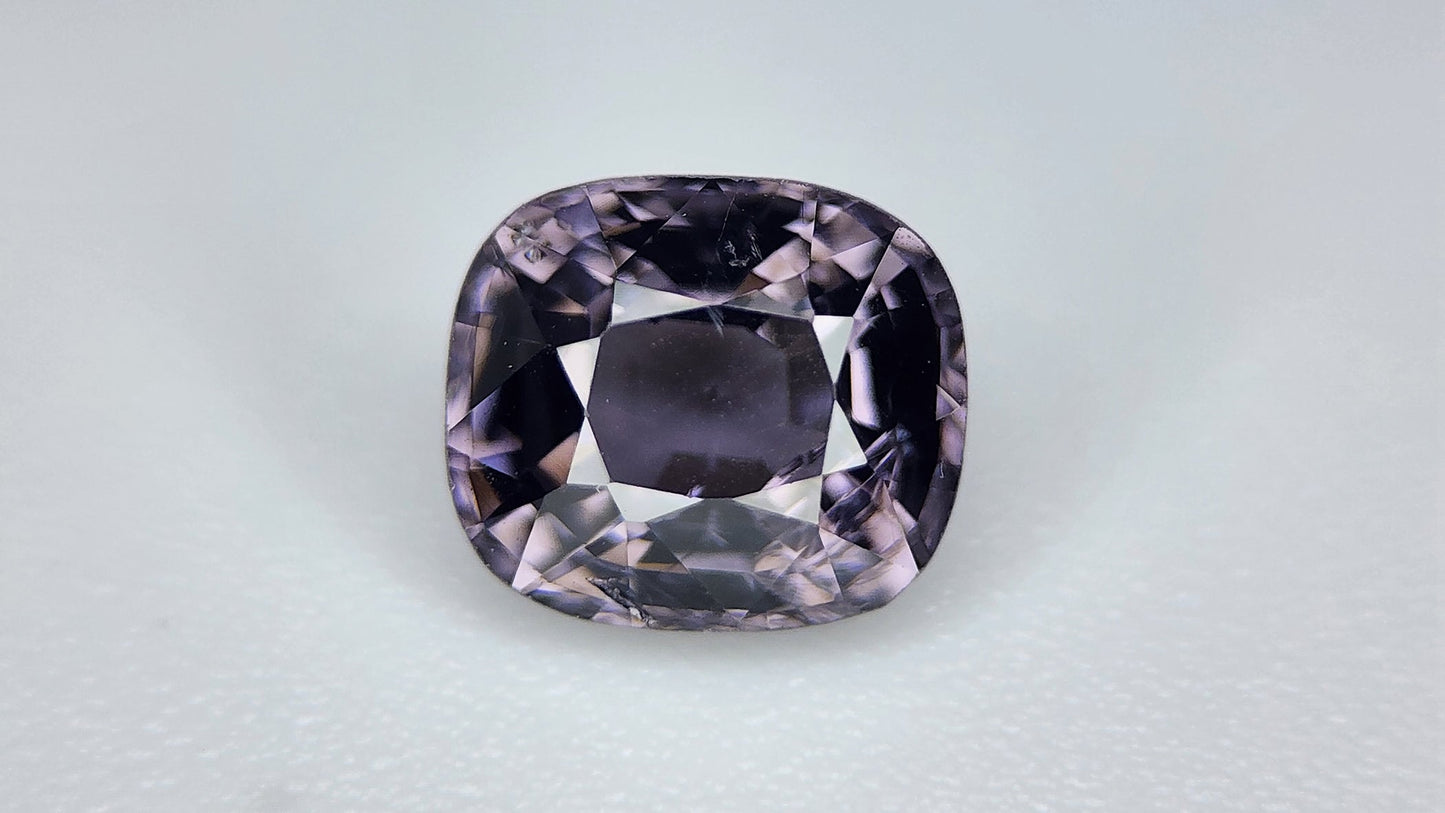 1.25Carats Natural Spinel Gemstone IGCAMAS21
