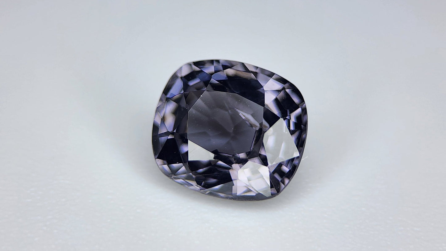 1.35Carats Natural Spinel Gemstone IGCAMAS28