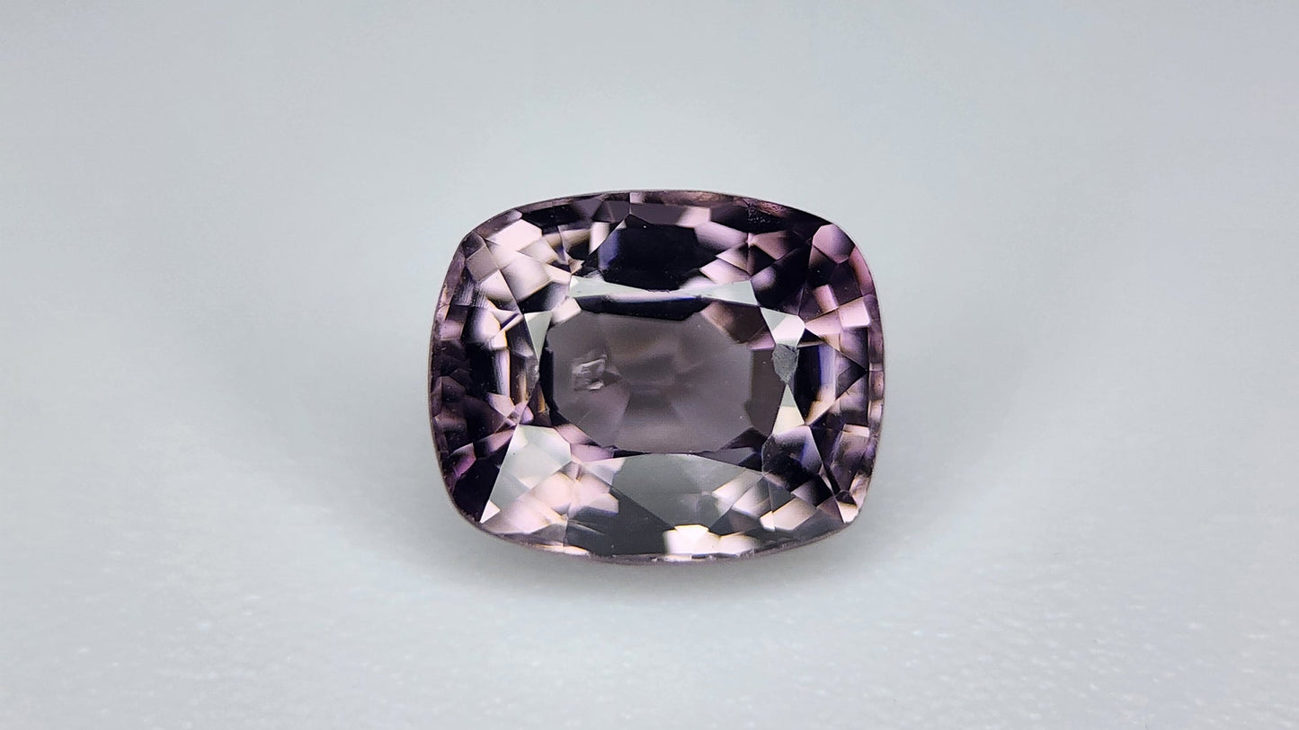 1.10Carats Natural Spinel Gemstone IGCAMAS36