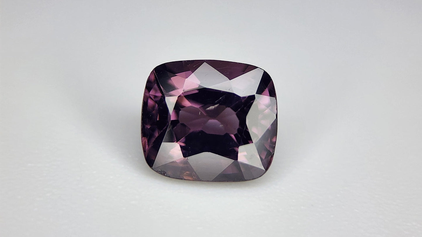 1.10Carats Natural Spinel Gemstone IGCAMAS58