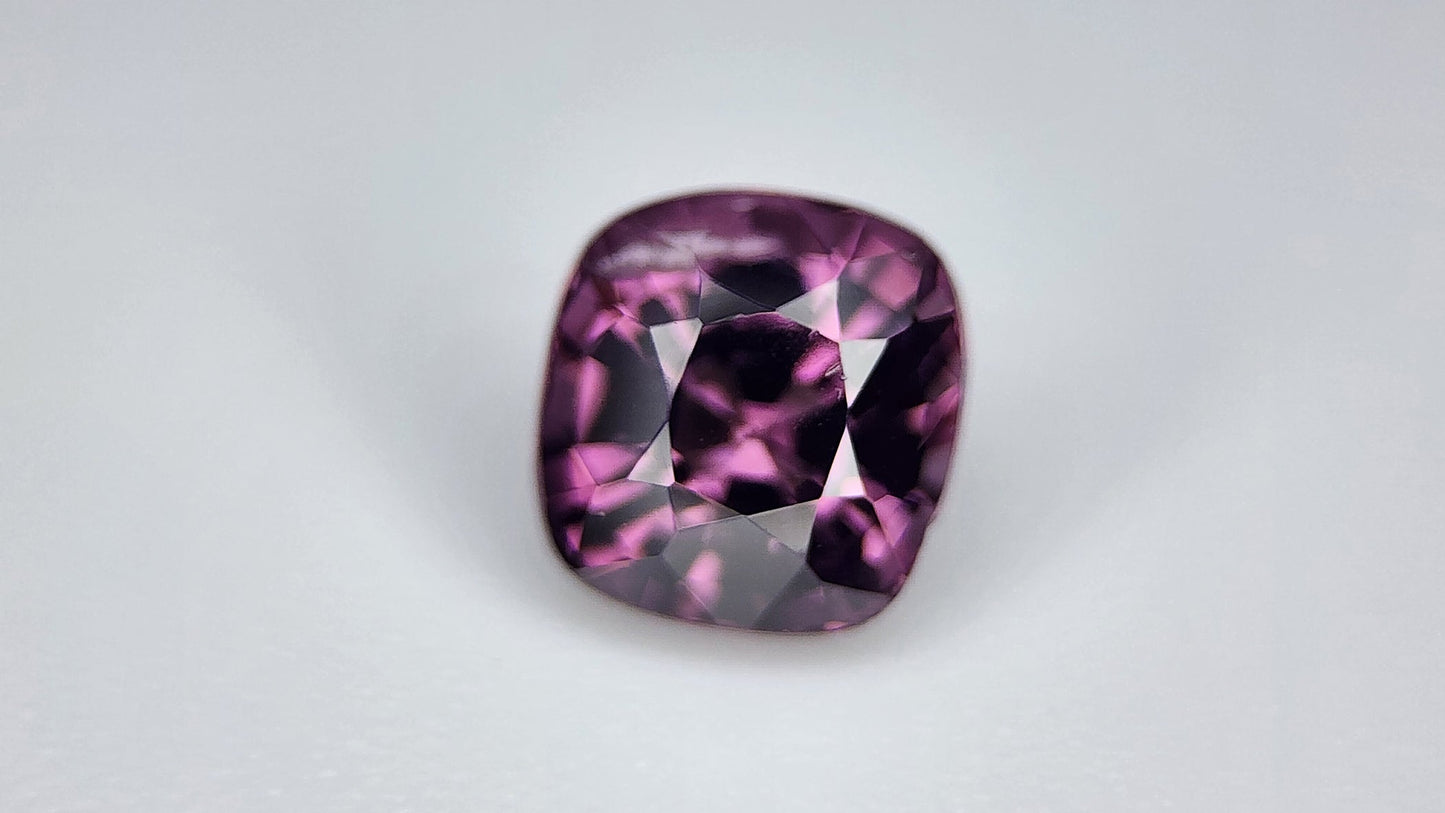 1.10Carats Natural Spinel Gemstone IGCAMAS61