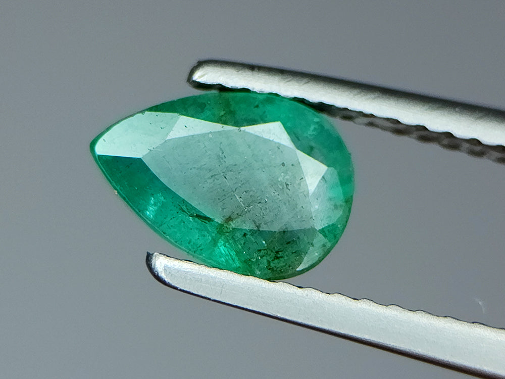 0.99 Crt Natural Emerald Gemstones IGCZZM163 - imaangems
