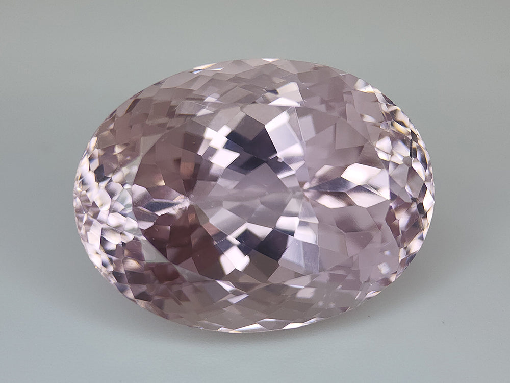 23.92CT NATURAL KUNZITE GEMSTONE IGCNPK38 - imaangems