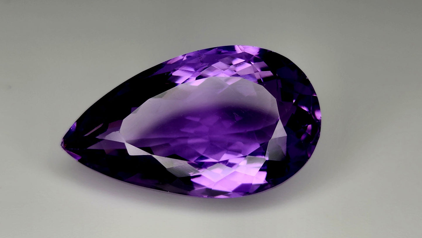 19.40Carats Natural Amethyst Gemstone IGCAma73