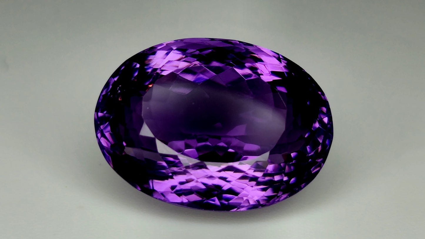 19.65Carats Natural Amethyst Gemstone IGCAma79
