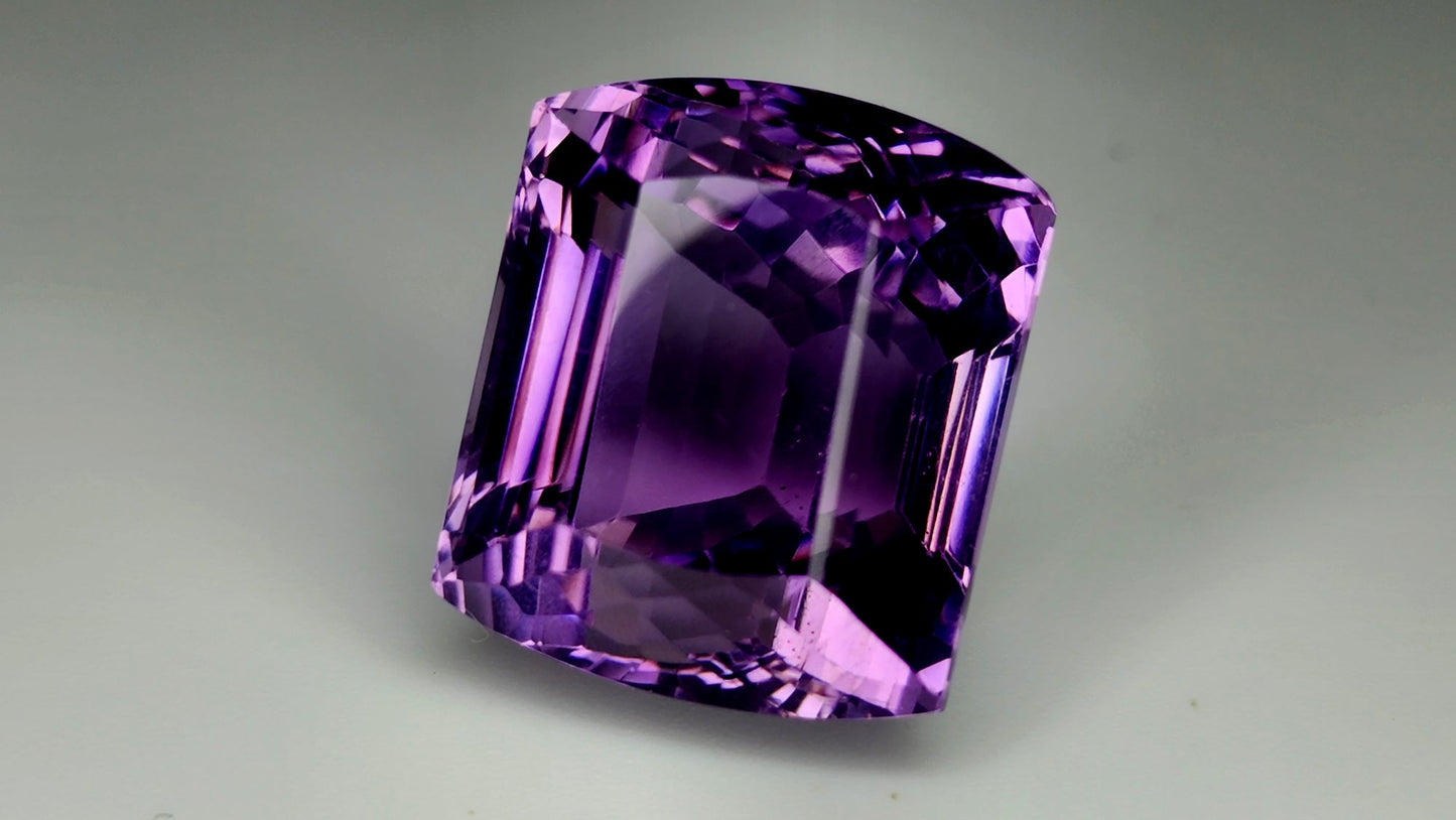 47.50Carats Natural Amethyst Gemstone IGCAma08