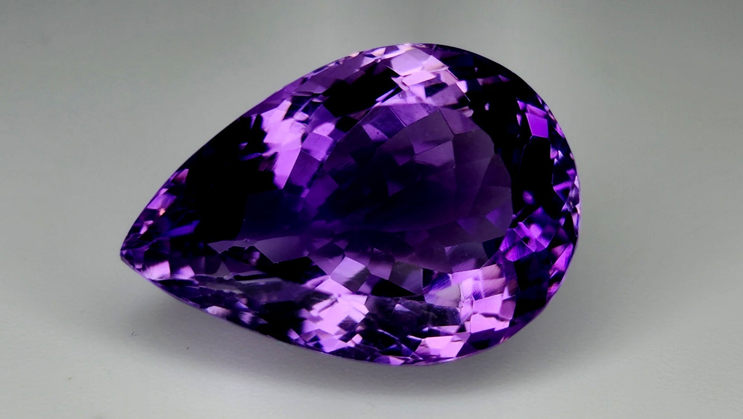 19.65Carats Natural Amethyst Gemstone IGCAma80