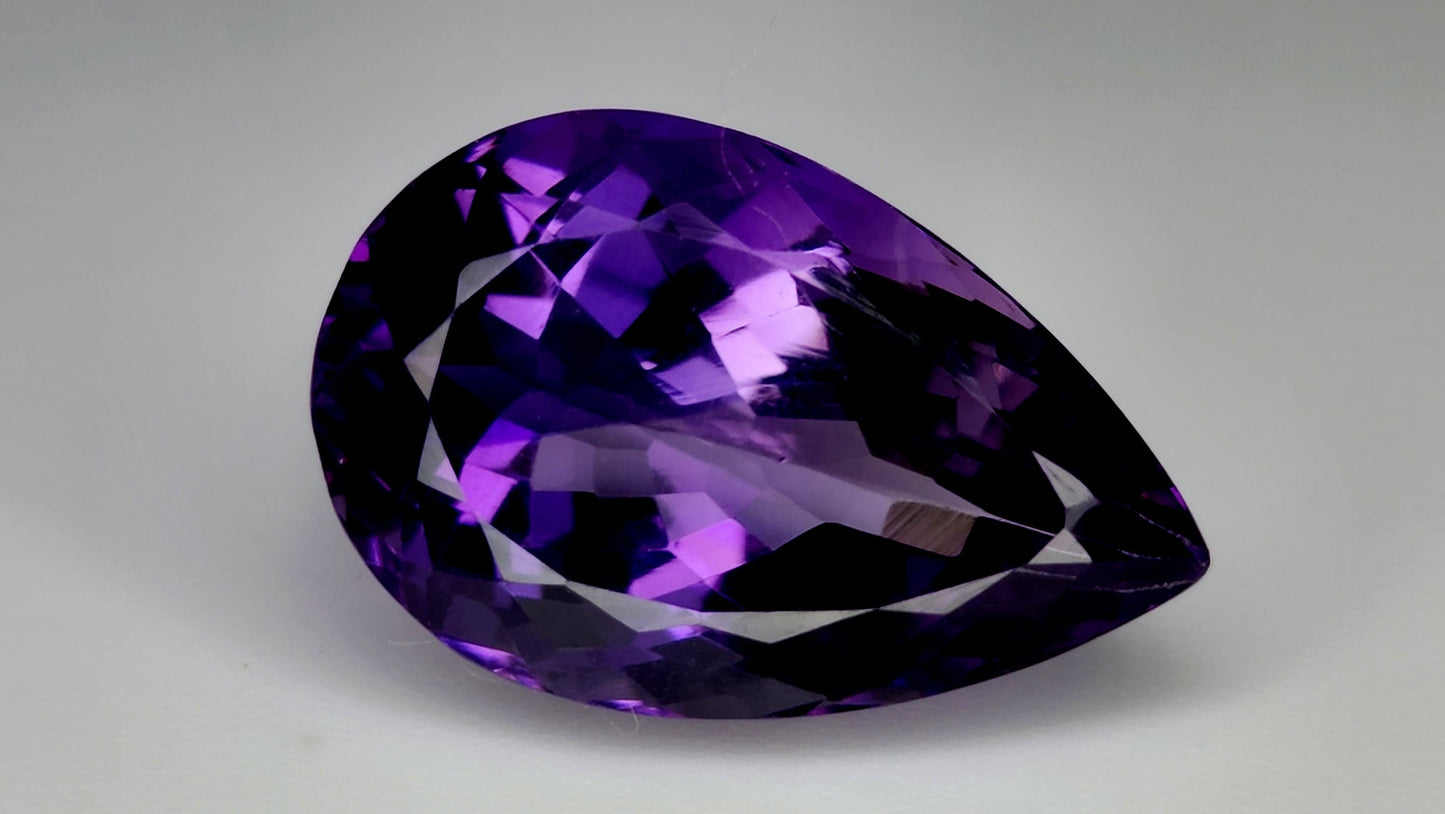 16.20Carats Natural Amethyst Gemstone IGCAma83