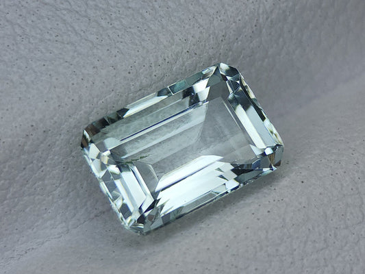 1.81ct natural aquamarine stone igcga18 - imaangems