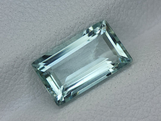 2.11ct natural aquamarine stone igcga09 - imaangems