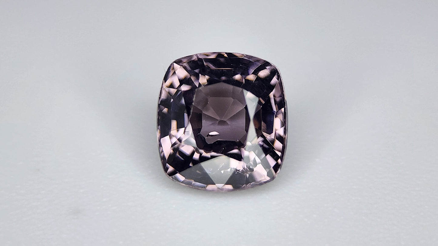 1.15Carats Natural Spinel Gemstone IGCAMAS26