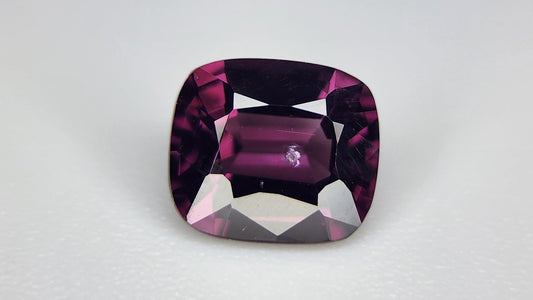 1.35Carats Natural Spinel Gemstone IGCAMAS46