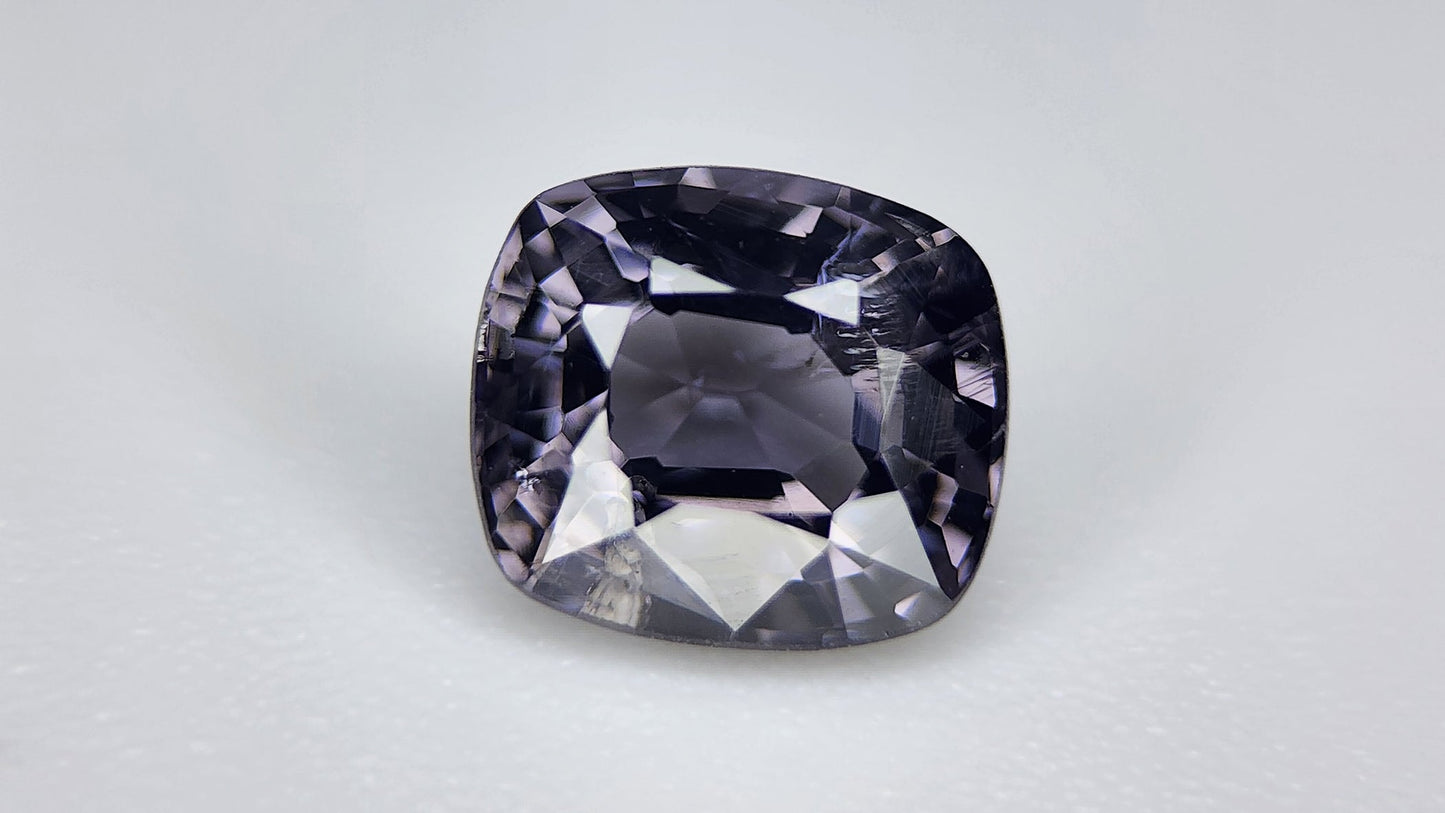 1.10Carats Natural Spinel Gemstone IGCAMAS98