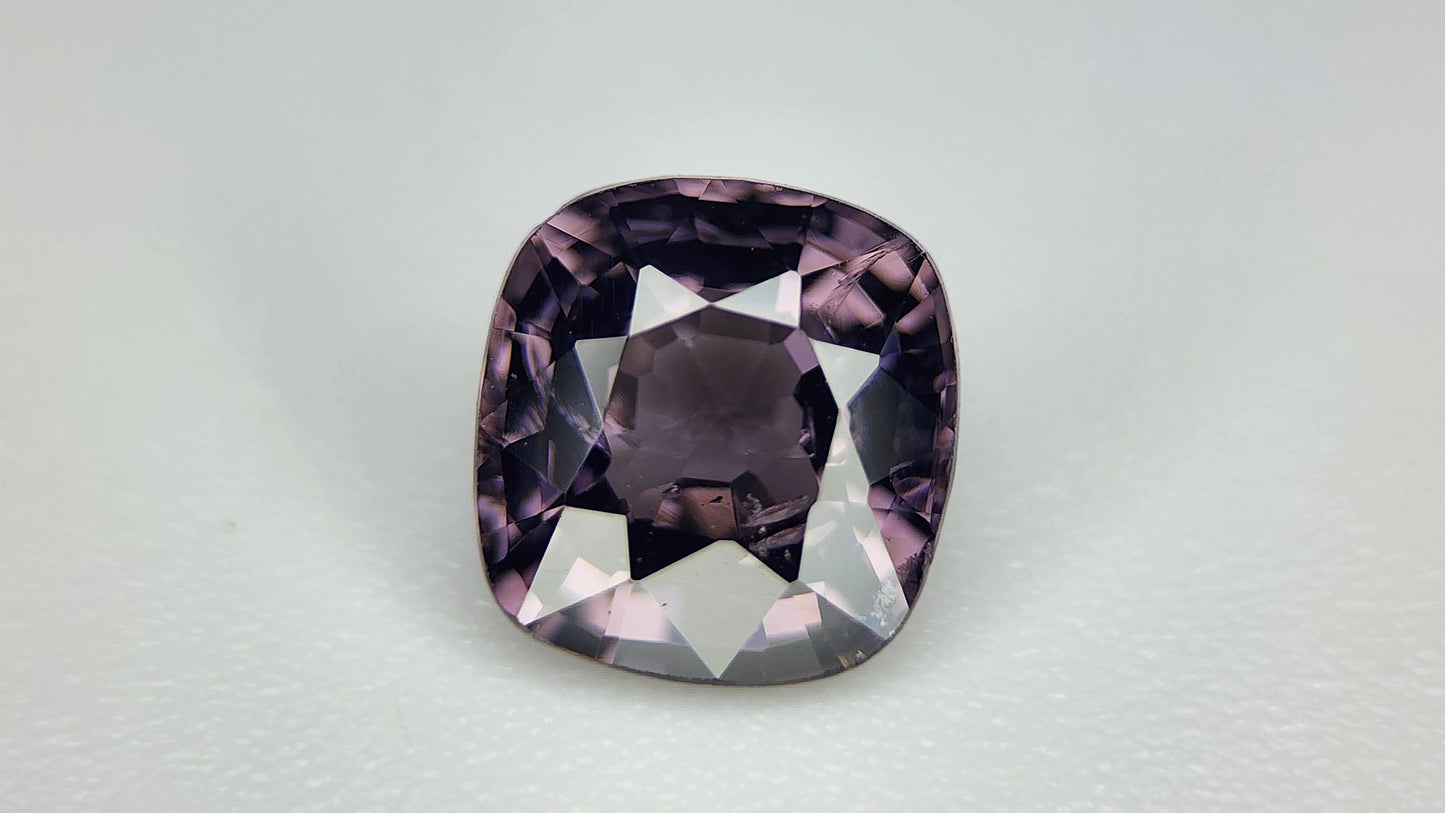 1.15Carats Natural Spinel Gemstone IGCAMAS103