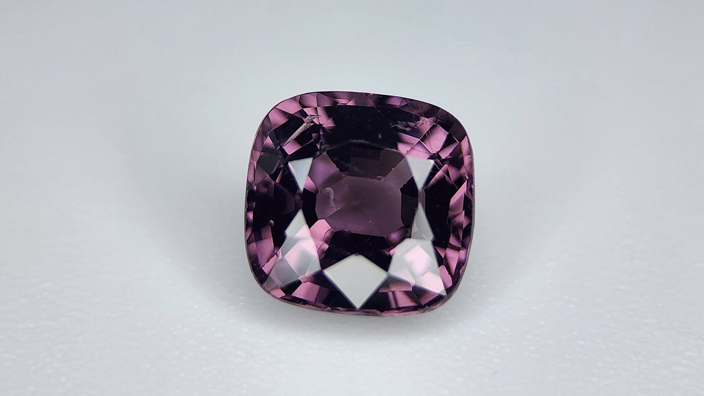 1.45Carats Natural Spinel Gemstone IGCAMAS15