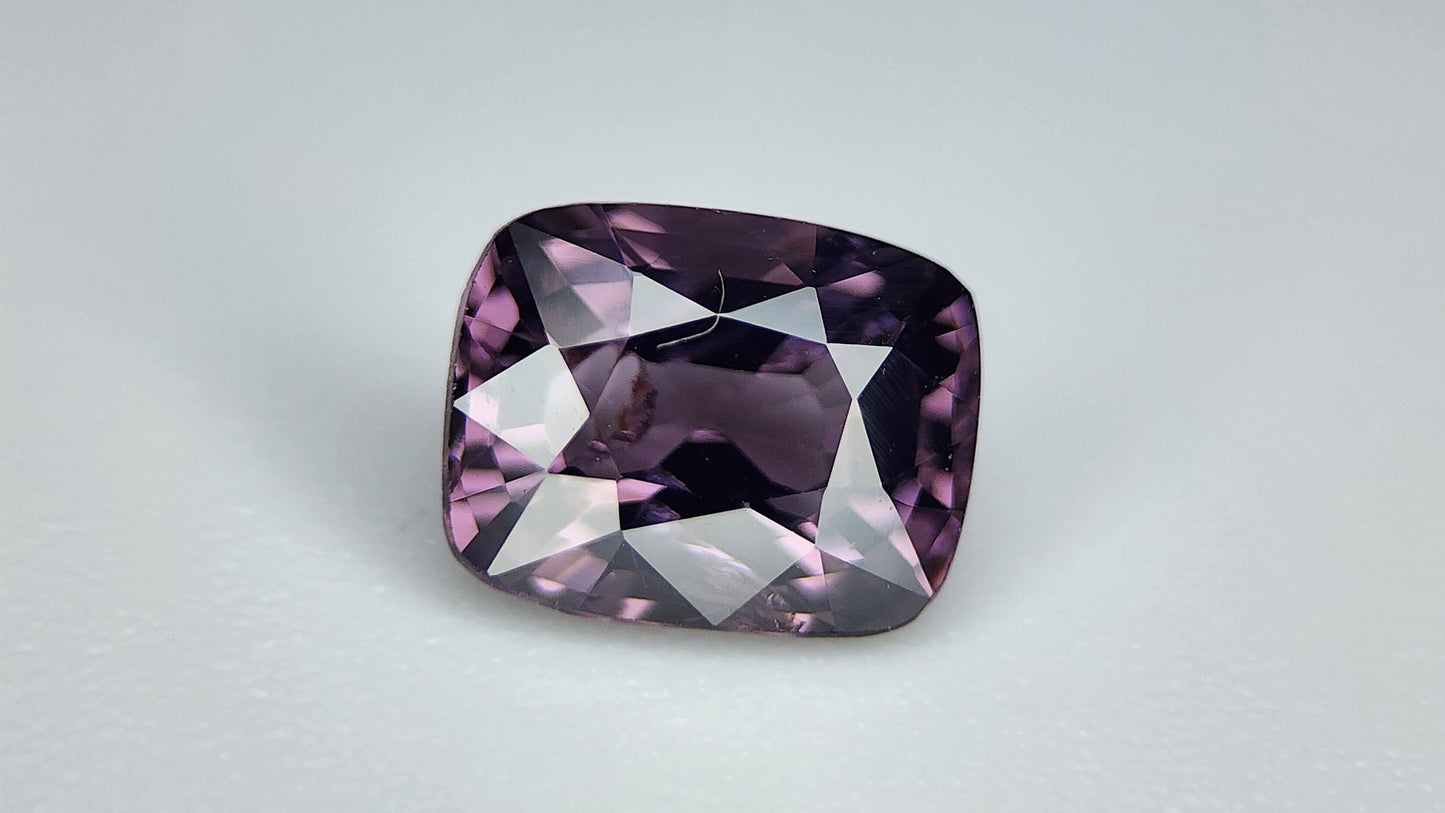 1.15Carats Natural Spinel Gemstone IGCAMAS34