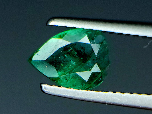 0.84 Crt Natural Emerald Gemstones IGCZZM444 - imaangems