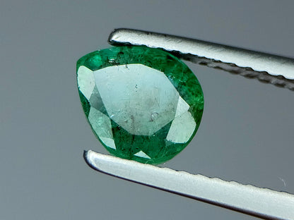 0.85 Crt Natural Emerald Gemstones IGCZZM182 - imaangems